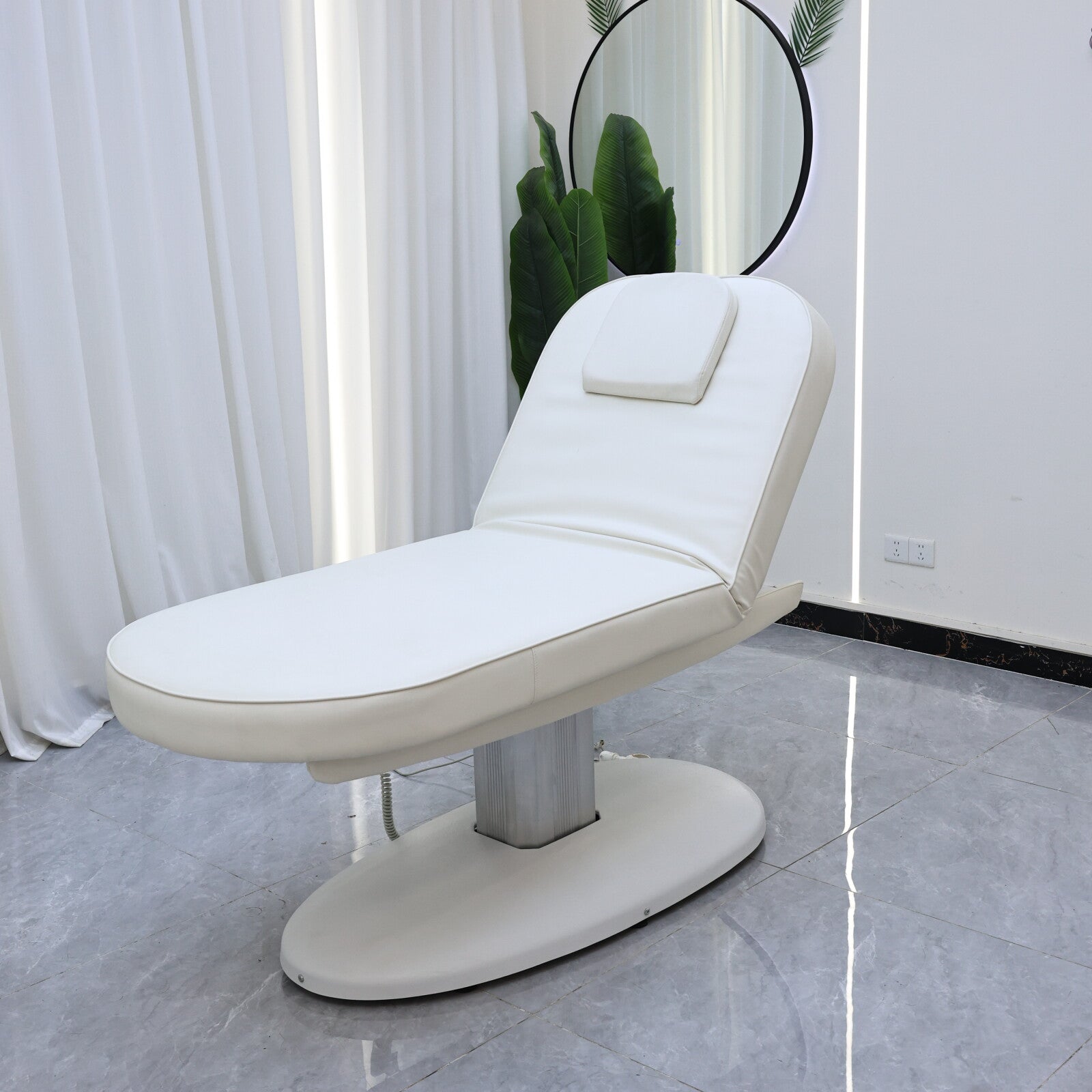 Electric Adjustable Beauty Bed with Automatic Lifting and Heating for Multifunctional Salon Treatments