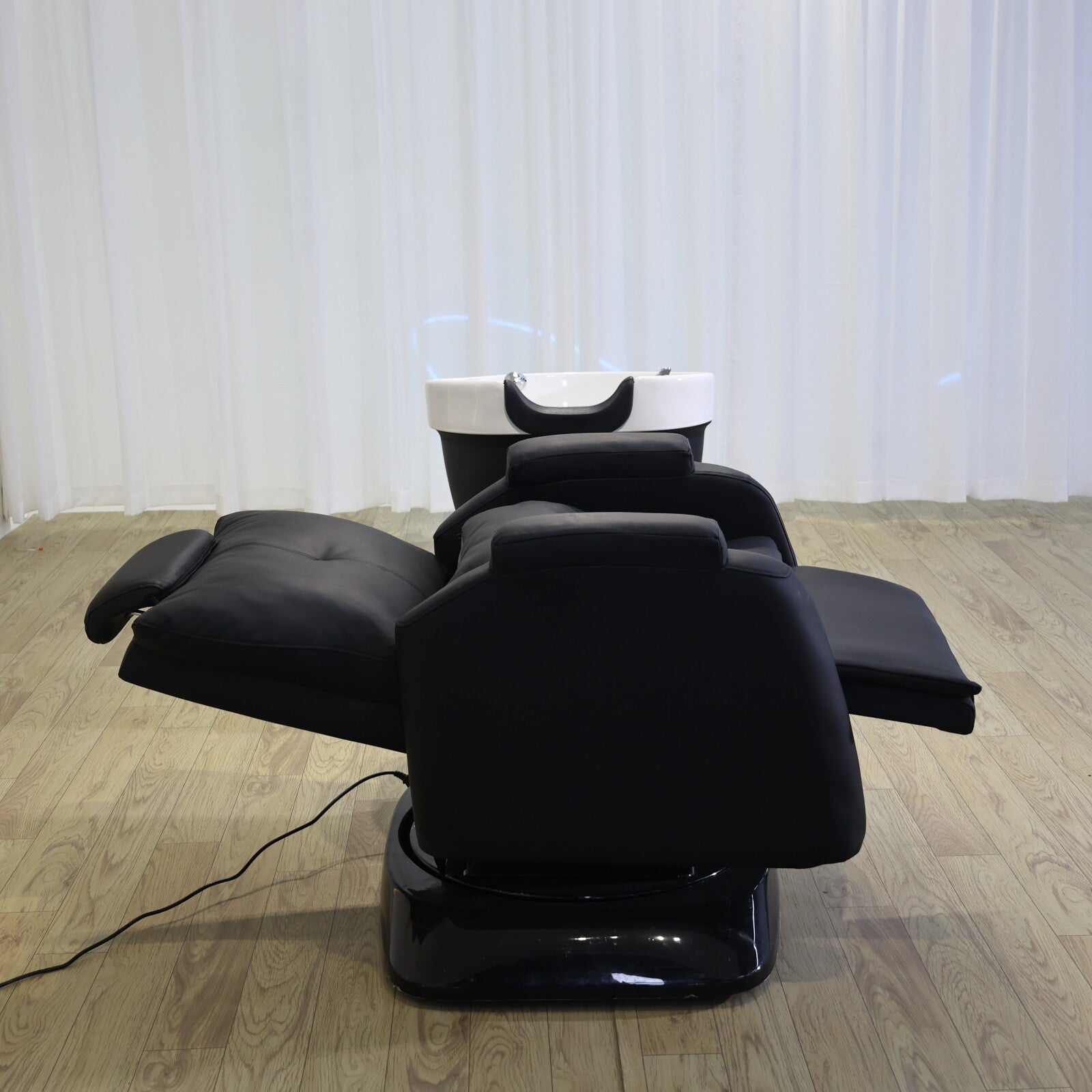 Electric Adjustable Hair Salon Chair with Console-Controlled Lifting, Side Movement, and Washing Capability