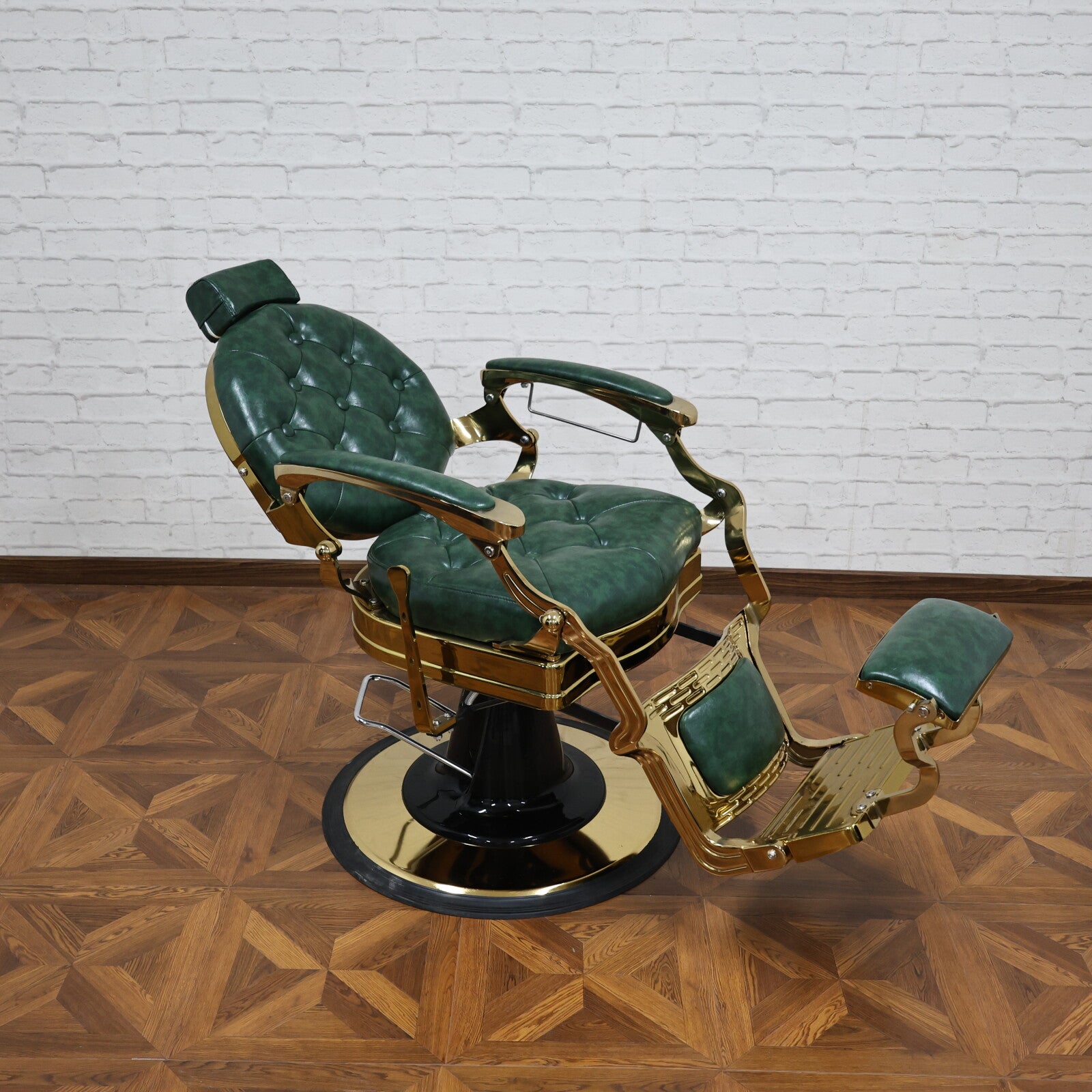 Regal Vintage Barber Chair