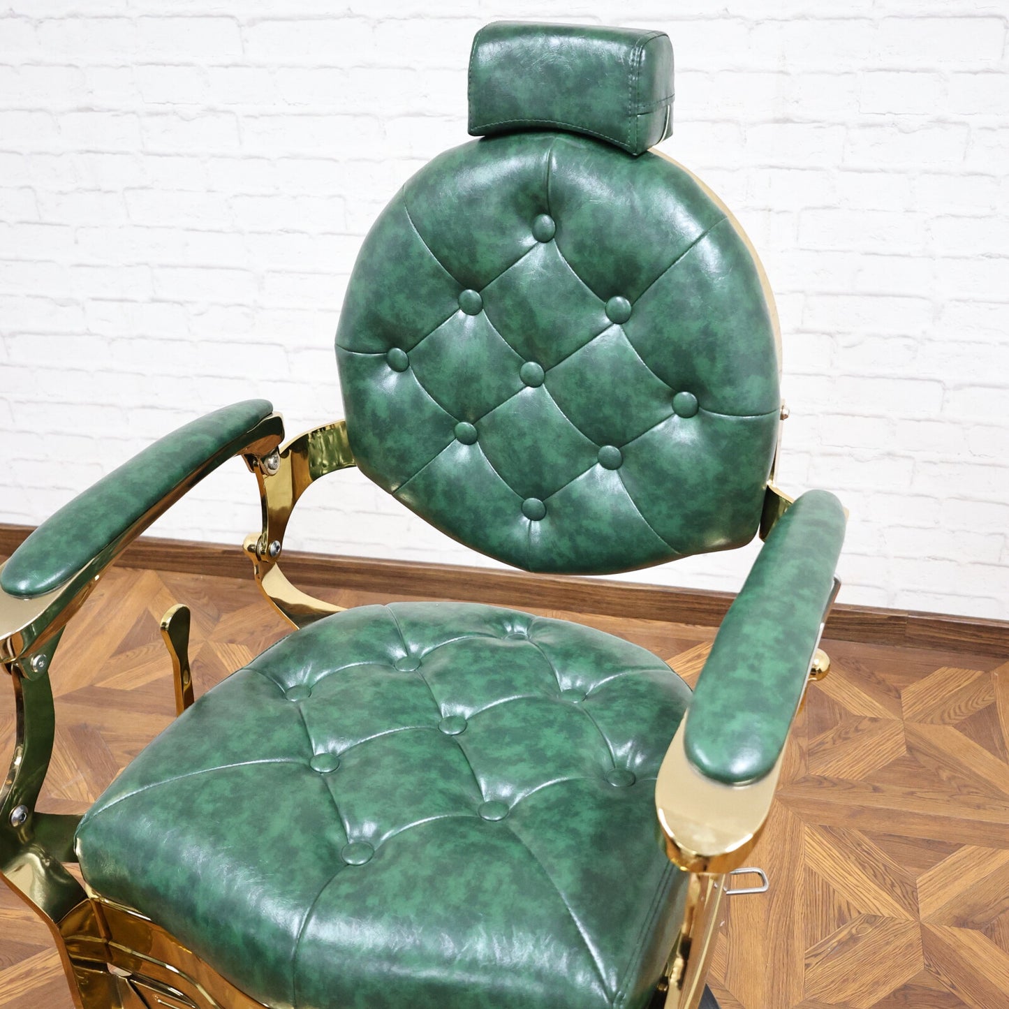 Regal Vintage Barber Chair
