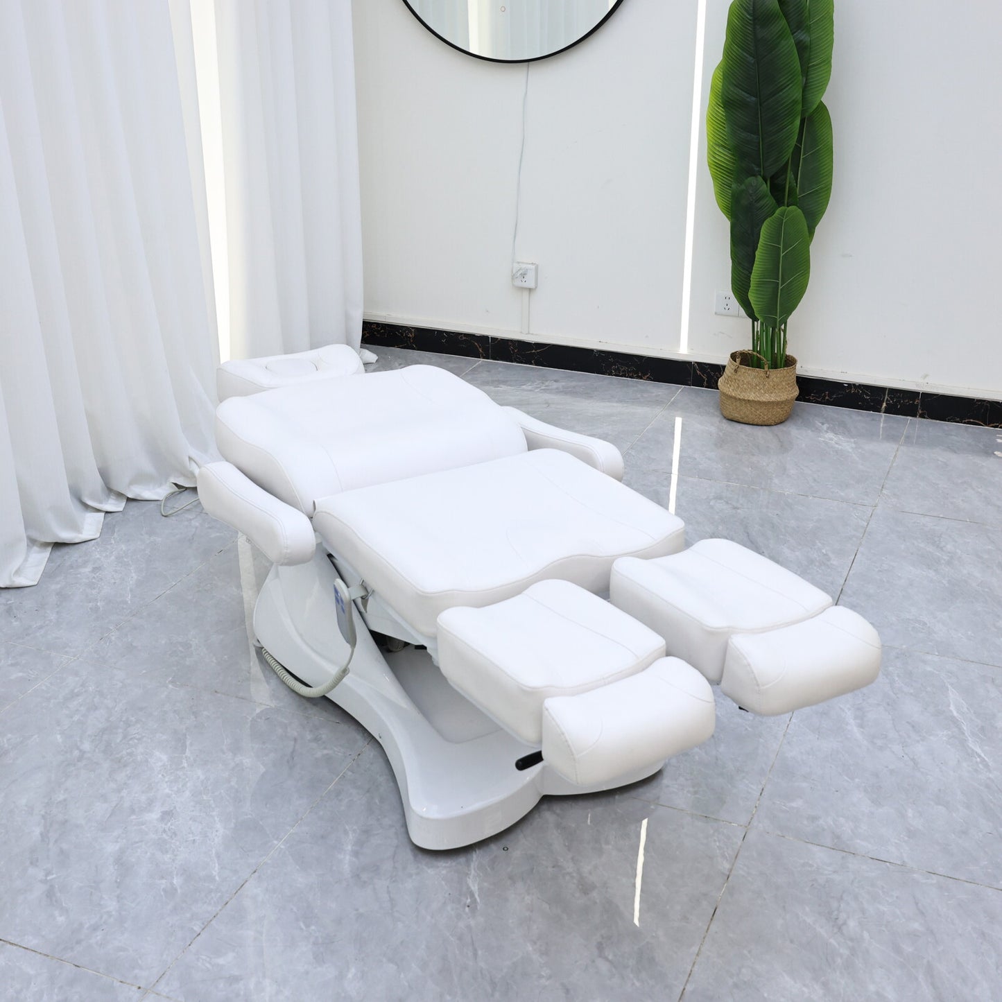 VersaComfort Adjustable Medical Chair
